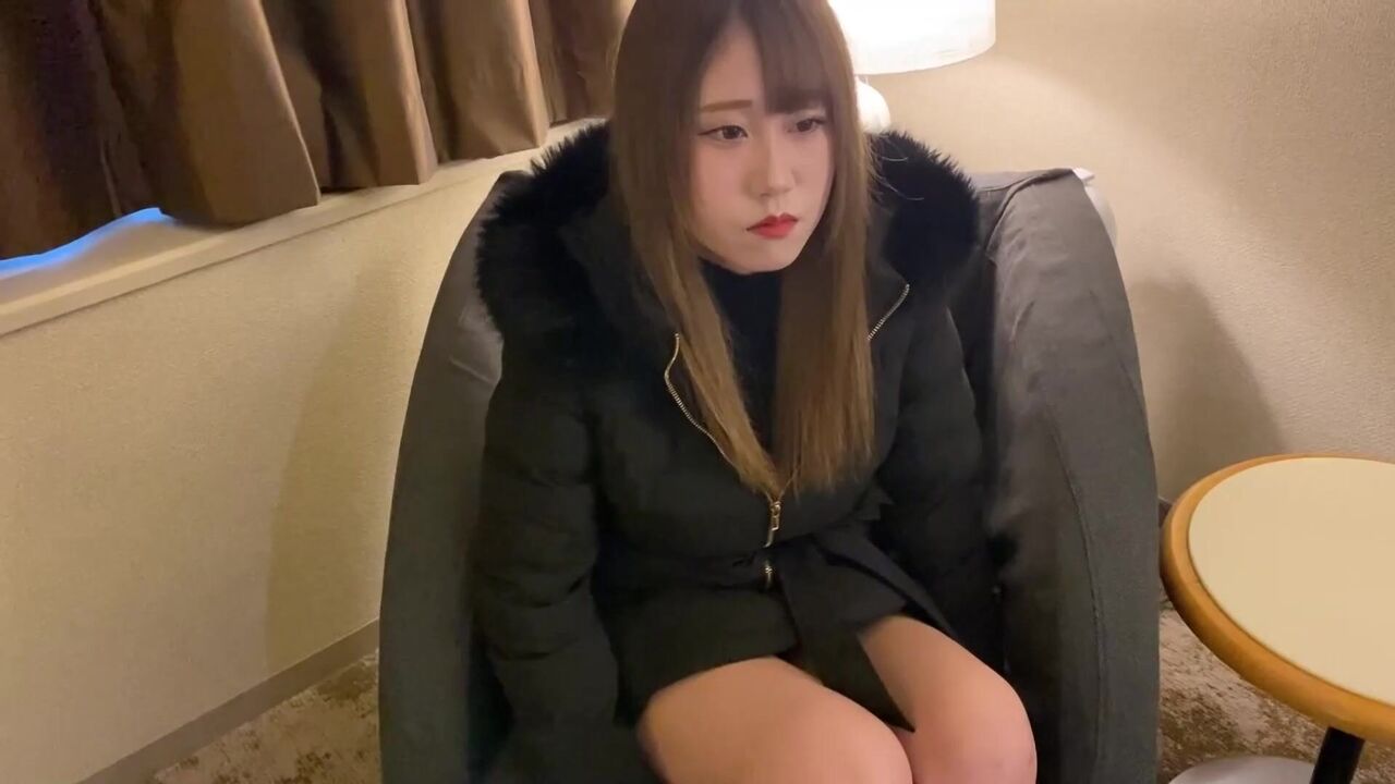 FC2PPV4669640 A married woman who was scammed and lost all of her saving, she needed to be a porn actress to earn money 