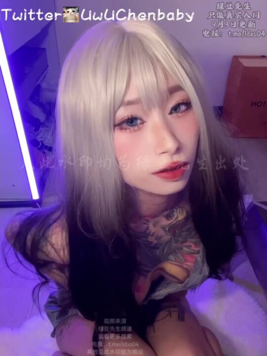⁣Hot girls daily masturbation 