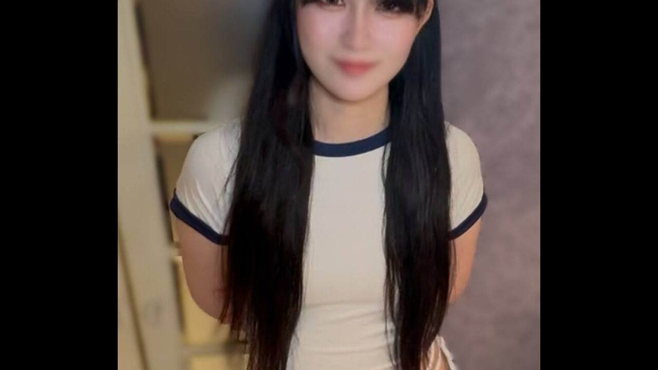 ⁣FC2PPV4879180 A beautiful black-haired girl in a sexy leotard lost control of her extremely sensitive body and collapsed to the ground 