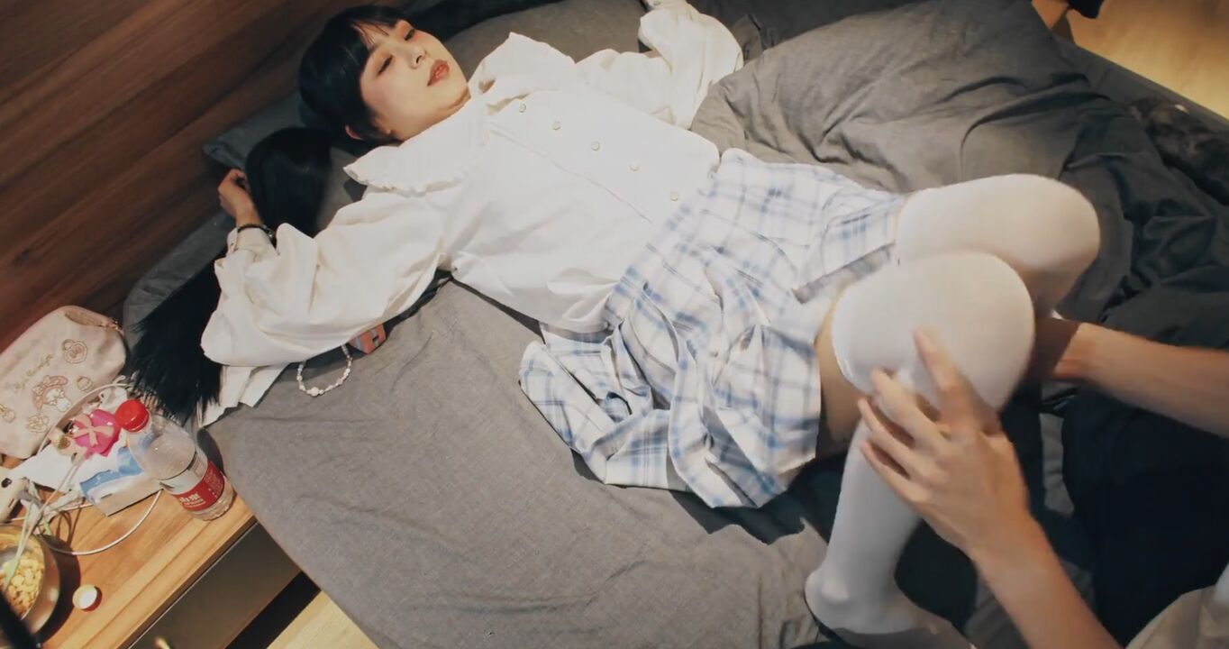 Hard fucking student with her school uniform 