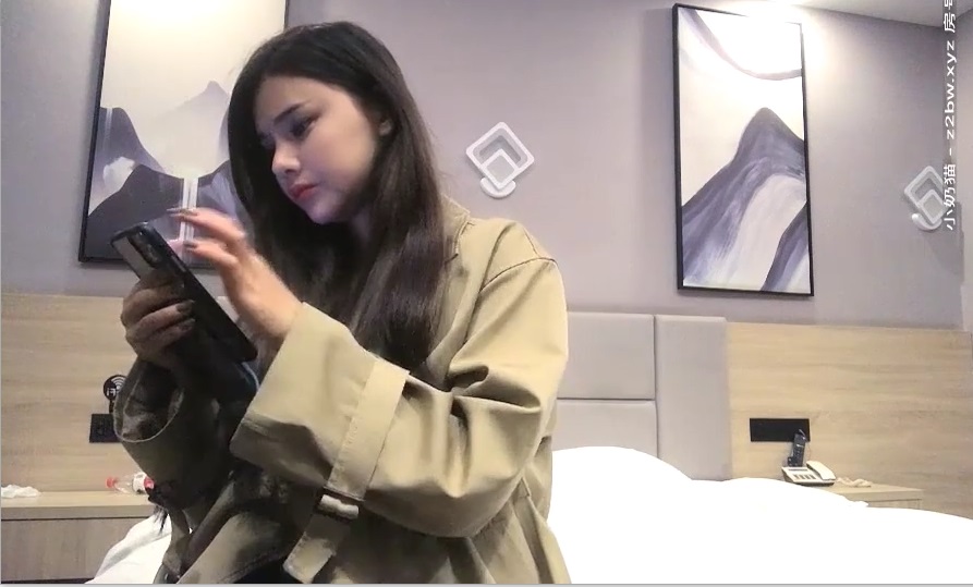 Hard fucked sweet babe and she feels exhausted 