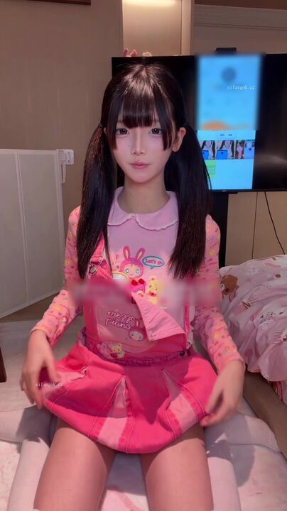 ⁣Innocent te*** girl with hairless pussy and twin ponytails released her sexual desire 