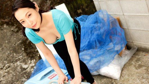 ⁣1Pondo 042620_001 Braless Neighbor In The Morning 