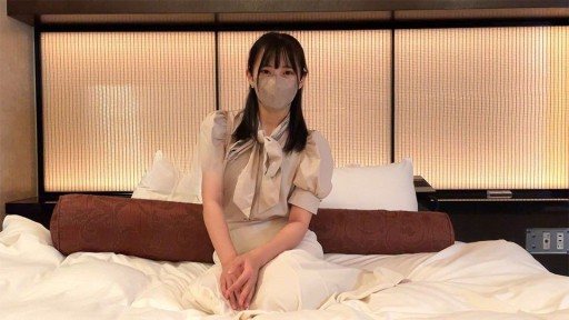 FC2PPV-3962097 A 22-year-old cram school teacher who is too pure. When you poke her hairy pussy, the whites of her eyes are peeled off and it gets messy. 