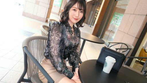 ⁣SIRO-5273 Searching for a pleasurable spot, she continues to swing her hips mindlessly, drawing waves of pleasure to herself. She is honest about her own pleasure, and she is just  