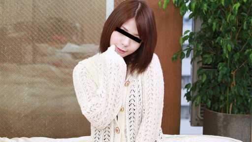 ⁣10Musume 112124_01 Pick up a cute amateur girl who looks like shes bored standing on the street! 