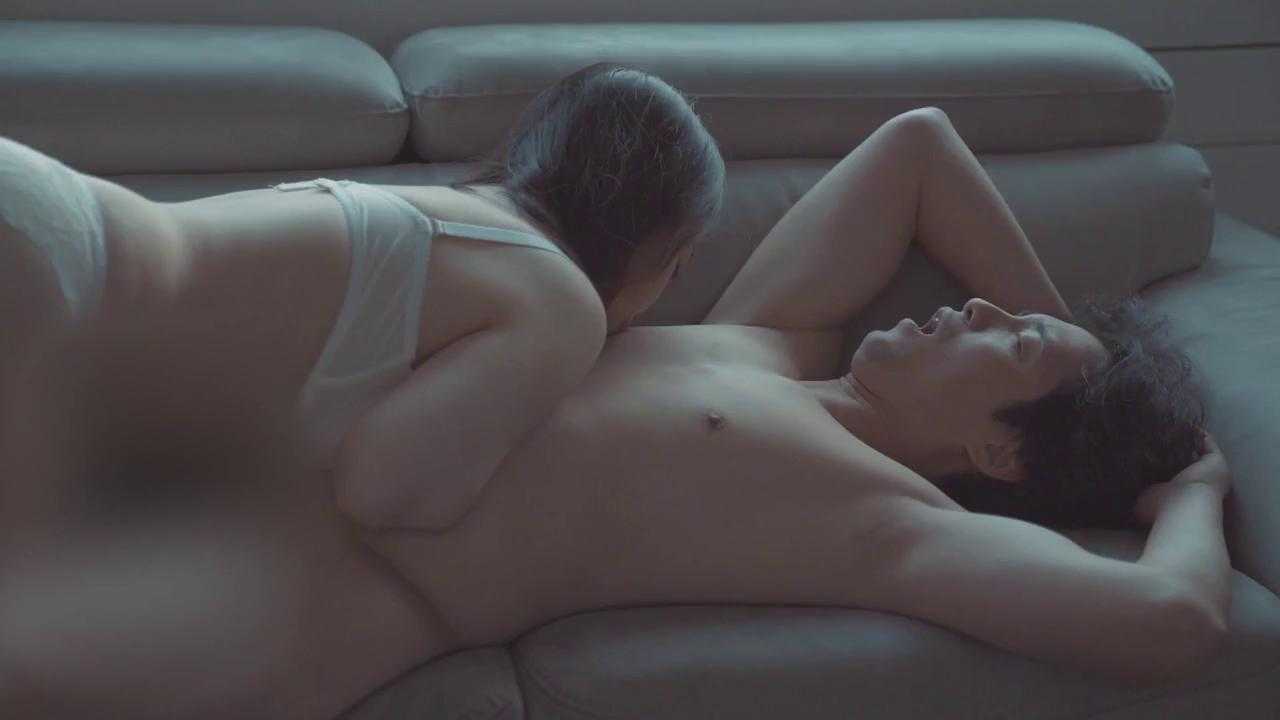 Satisfaction With Delivery That Womans Room (2022) 