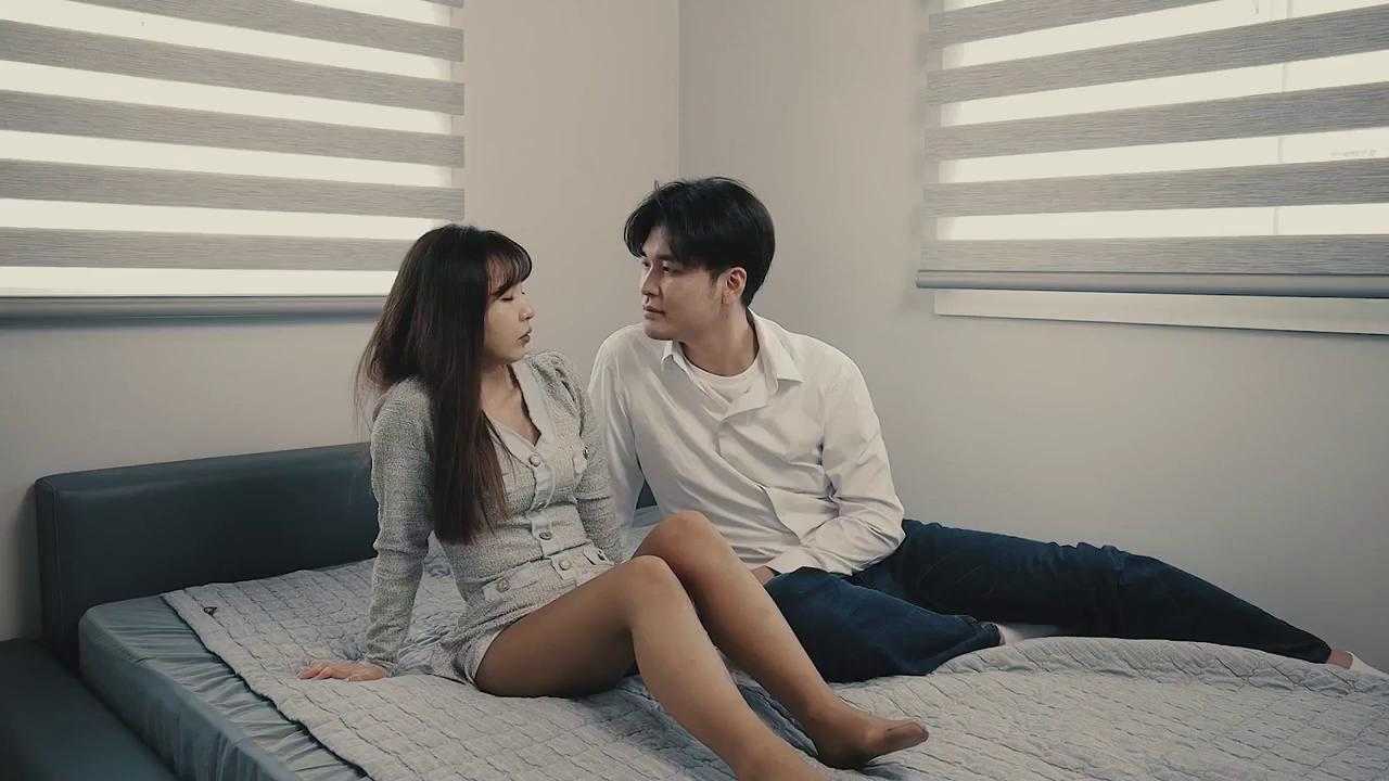 Pussy Rubbing Married Women (2022) 