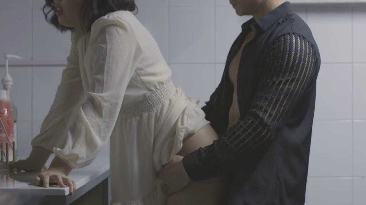 Exchange Wife 2 (2022) 